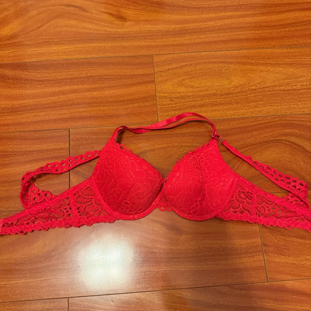 Rue21 Red Lace Push-Up Bra - Underwire Support